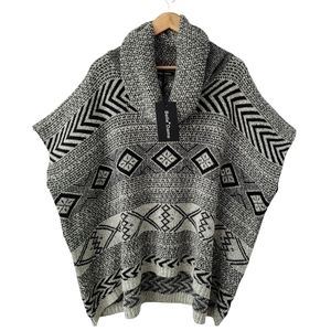 Black and White Geometric Poncho